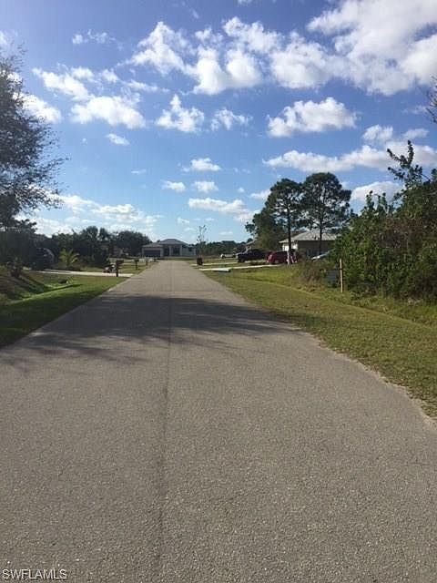 2nd image of 6390 Maytree Cir