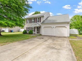 1428 Gust Ln, Chesapeake, VA 23323