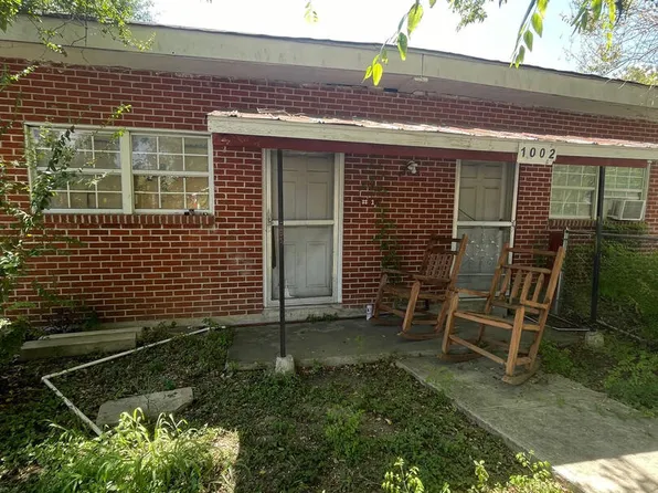 1002 W Lynwood Ave, San Antonio, TX 78201