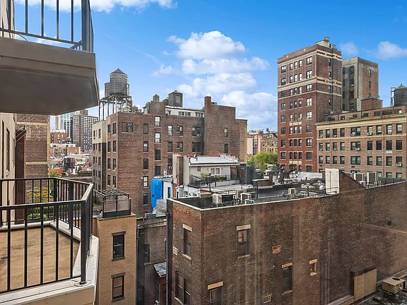 4th image of 80 Central Park W APT 8H