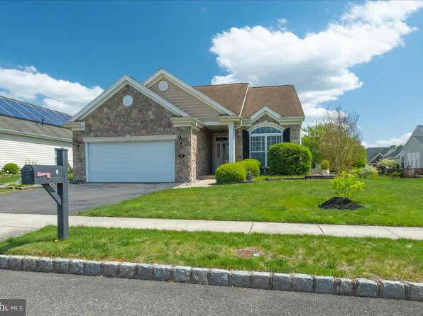 8 Springfield Ave, Berlin, NJ 08009