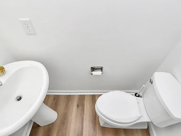 12260 Jessica Pl — Photo 16
