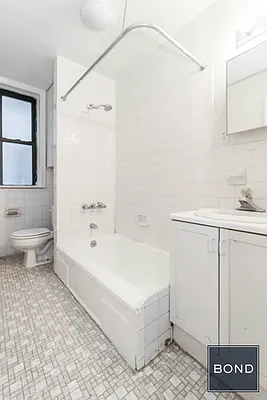 Rented by Bond New York | media 21