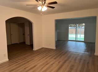 9216 Freeport Dr, Dallas, TX 75228