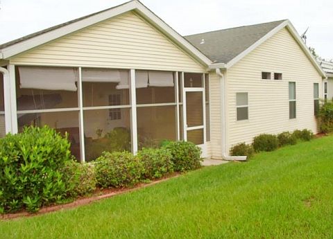 2nd image of 9528 Country Club Ln