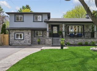 2146 Hixon St, Oakville, ON L6L 1T4