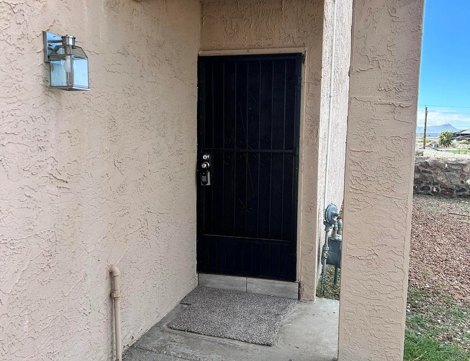 3 bed, 3.0 bath, 1364 sqft, $1,650 — Photo 4