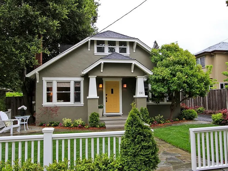 128 Seale Ave — Photo 3