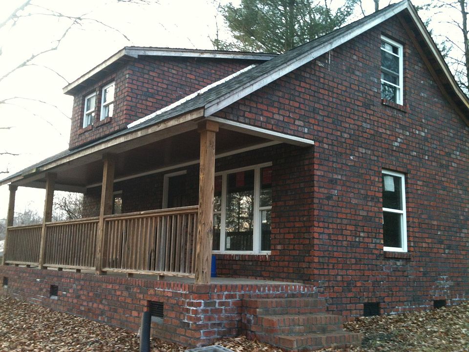 1st image of 1628 Poplar St NW