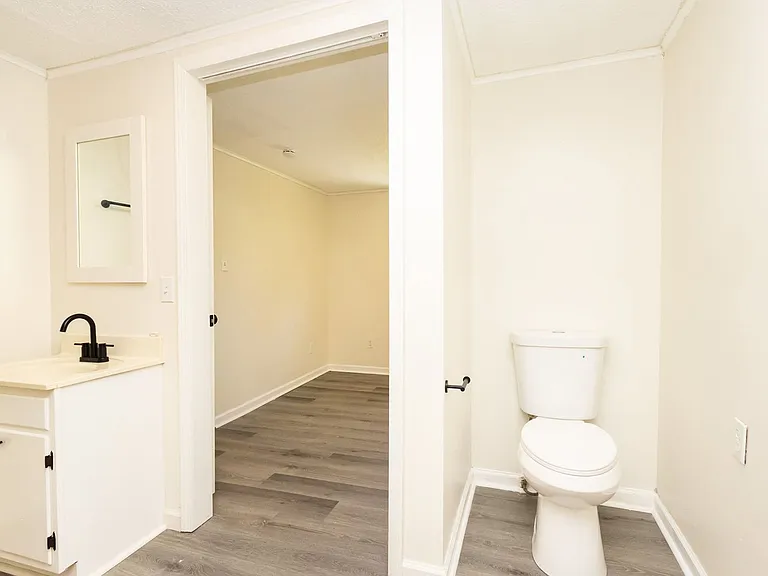 5801 Clover St — Photo 14