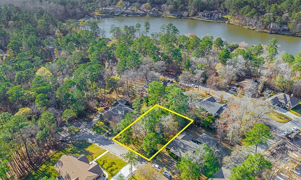 1st image of 2104 Groveshire Dr