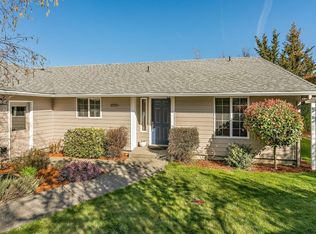 3411 Eucalyptus Dr, Medford, OR 97504