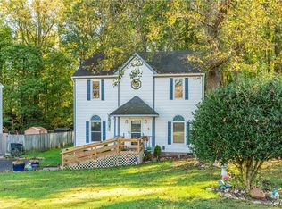 10105 Farm Field Ct, Chester, VA 23831