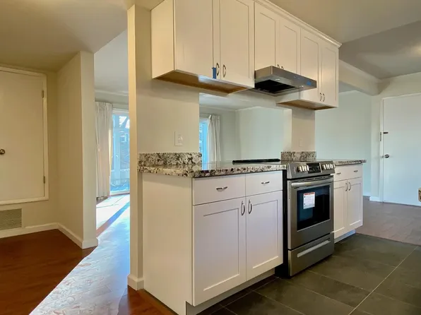 837 Cowper St APT A, Palo Alto, CA 94301