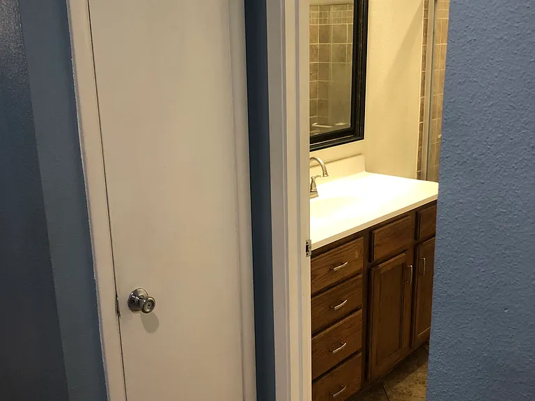 4030 King Richard Dr — Photo 16