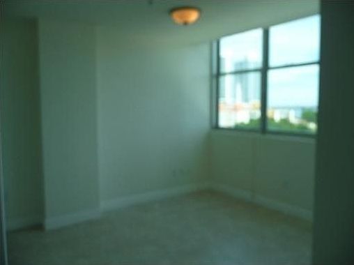 3rd image of 2200 NE 4th Ave APT 605