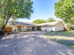 4621 Fawn Dr, Fort Worth, TX 76132
