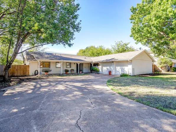 4621 Fawn Dr, Fort Worth, TX 76132