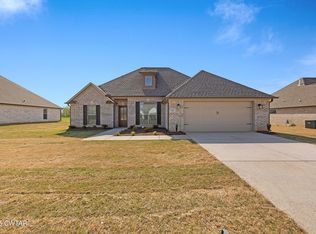 87 Garrison Dr, Jackson, TN 38305