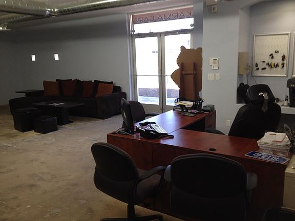 Entry - Double Glass Doors