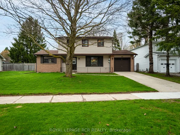 418 Pineview Gdns, Shelburne, ON L9V 3A2