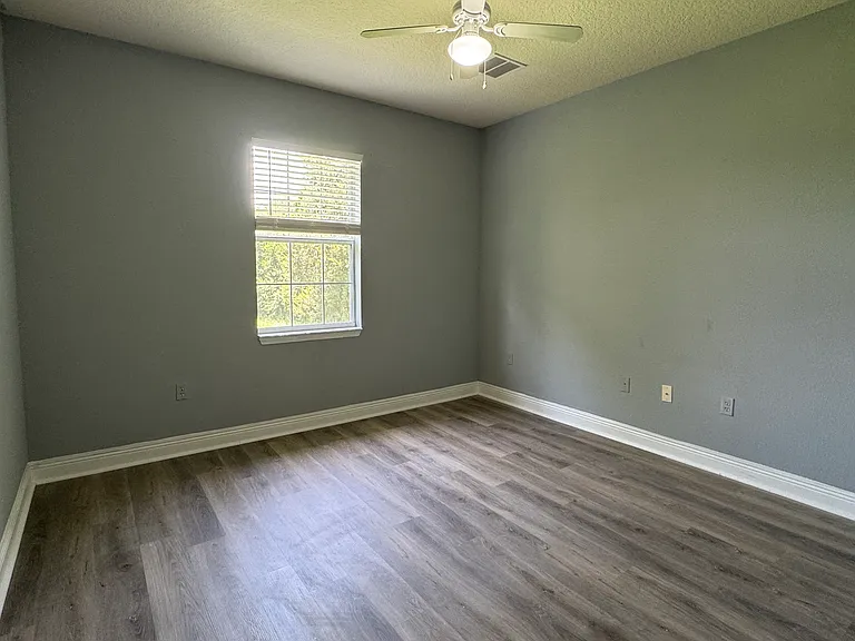 234 Southern Pecan Cir #202 — Photo 16