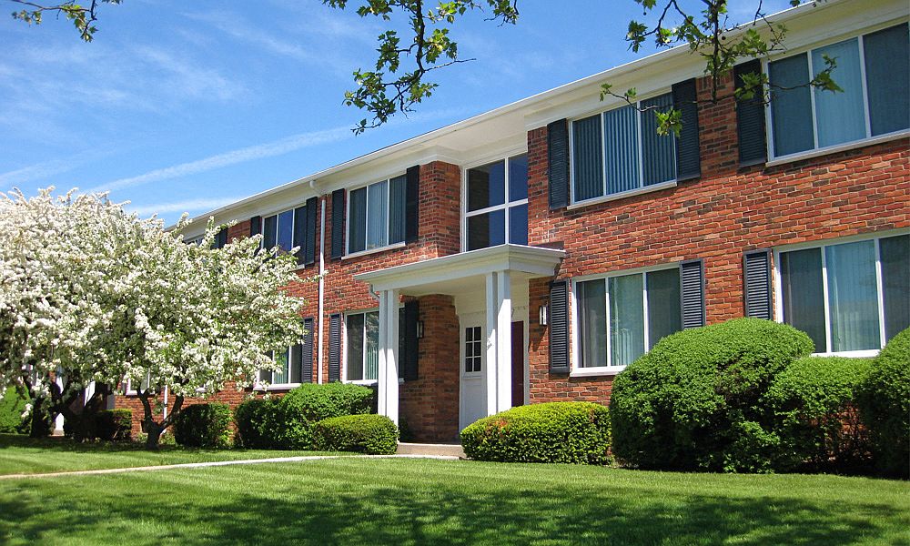 20600 Balfour St # 20480-4a, Harper Woods, MI 48225