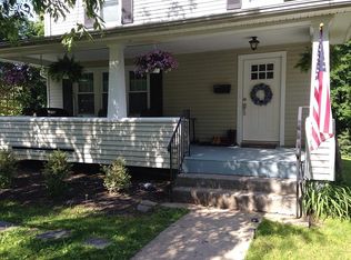 7 Hampton Rd, Mendham, NJ 07945