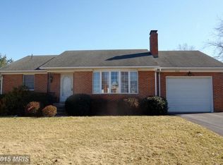 4088 Ricklyn Dr, Chambersburg, PA 17202