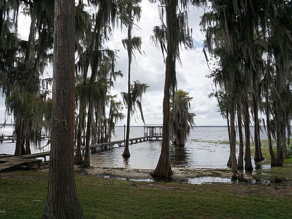 03) Lake Santa fe