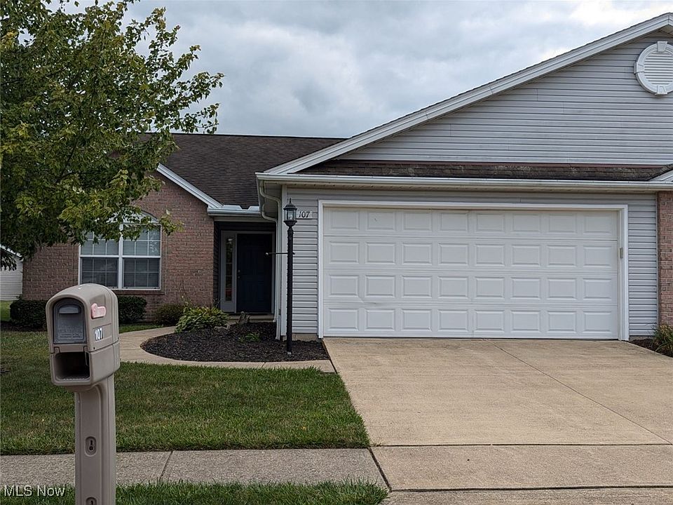 1st image of 107 Reserve Cir
