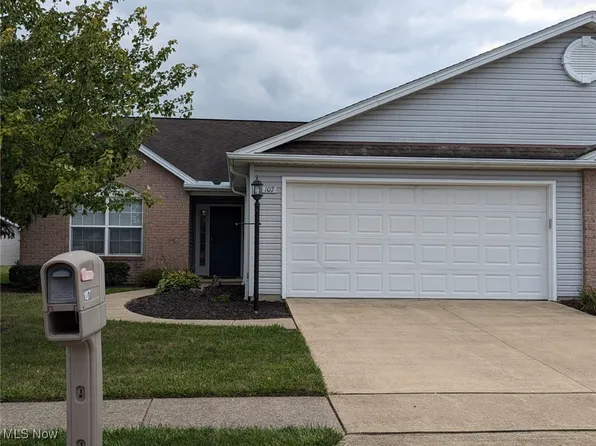 107 Reserve Cir, Wellington, OH 44090
