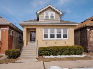 5824 W Patterson Ave, Chicago, IL 60634