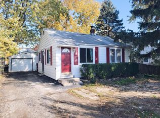 824 Ridgewood Way, Madison, WI 53713