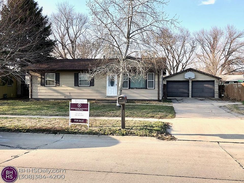 1st image of 3012 W 13th St