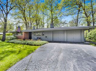 55 Cumberland Dr, Lincolnshire, IL
