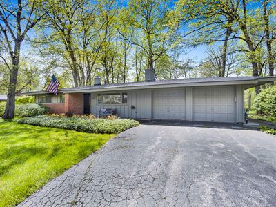 55 Cumberland Dr, Lincolnshire, IL, 60069