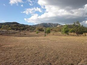 4th image of 40045 Bay Meadows Way