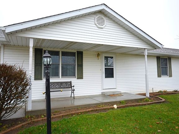 2nd image of 2708 Lismore Dr