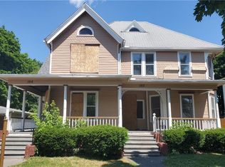 102 Clifton St, Rochester, NY 14611