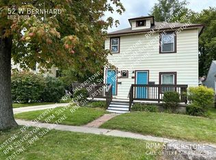 52 W Bernhard Ave, Hazel Park, MI 48030