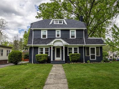 1383 Delia Ave, Akron, OH, 44320