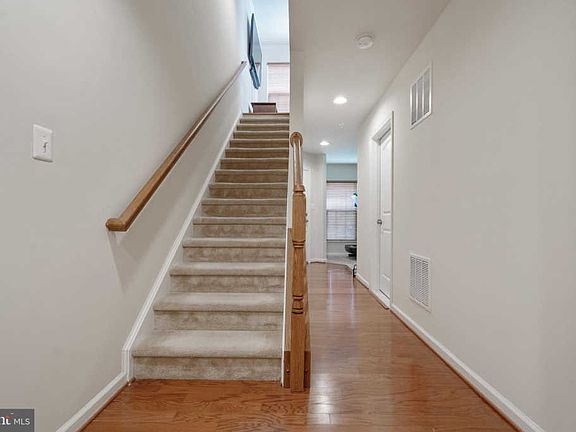 4th image of 15377 Rosemont Manor Dr