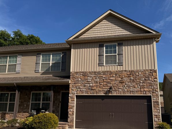 2410 Galesburg Way