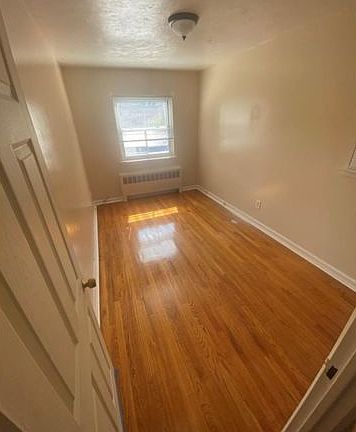 4th image of 3537 De Reimer Ave