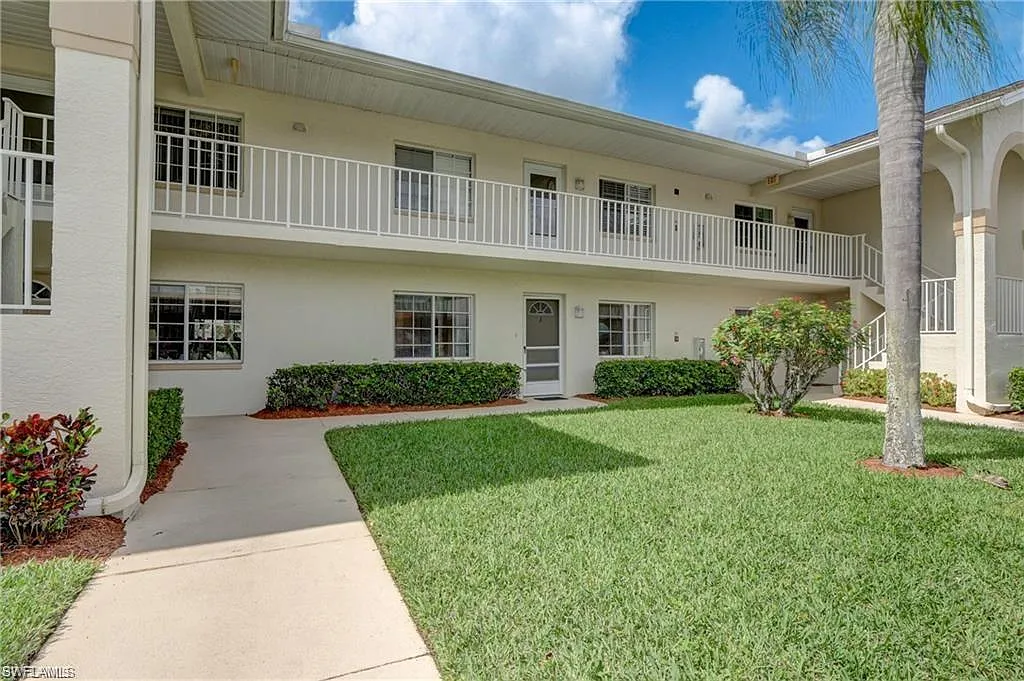 2 bed, 2.0 bath, 1200 sqft, $4,000 — Photo 4