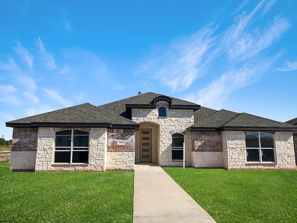 1st image of 5049 Scarlet Oak Dr