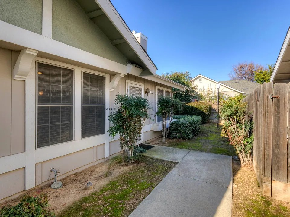 5455 N Marty Ave #160