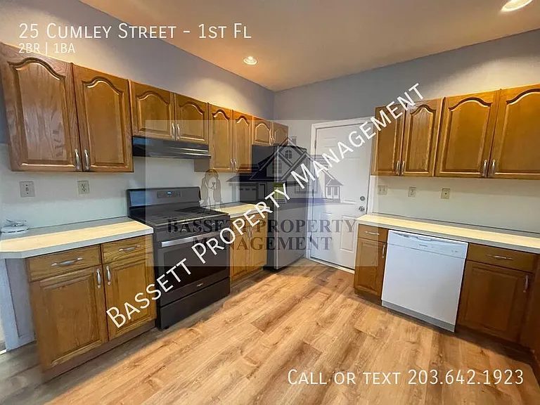 25 Cumley St #1 — Photo 13