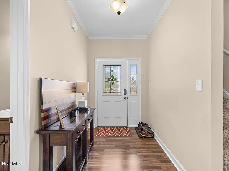 260 Breakwater Dr — Photo 5